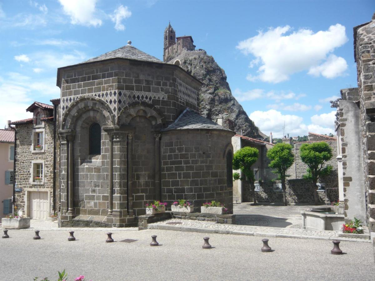 Le Petit St Jacques Apartment Le Puy-en-Velay ภายนอก รูปภาพ